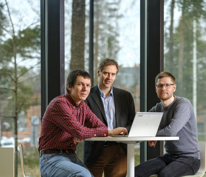 VTT:n Serpent-koodin kehittäjät.