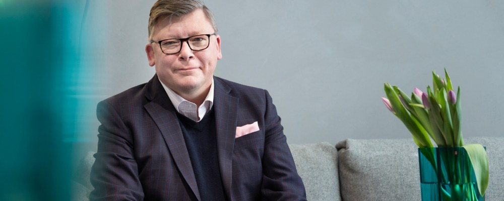 Kuvassa on TEKin toiminnanjohtaja Jari Jokinen. 