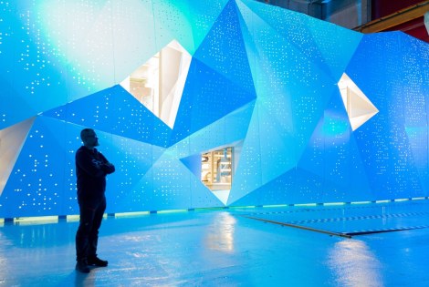 LUMI supertietokone.