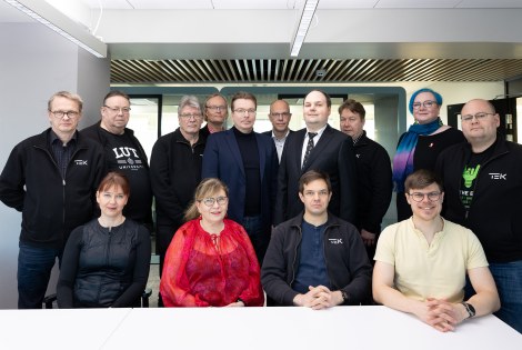 Yksityisen sektorin valiokunta.