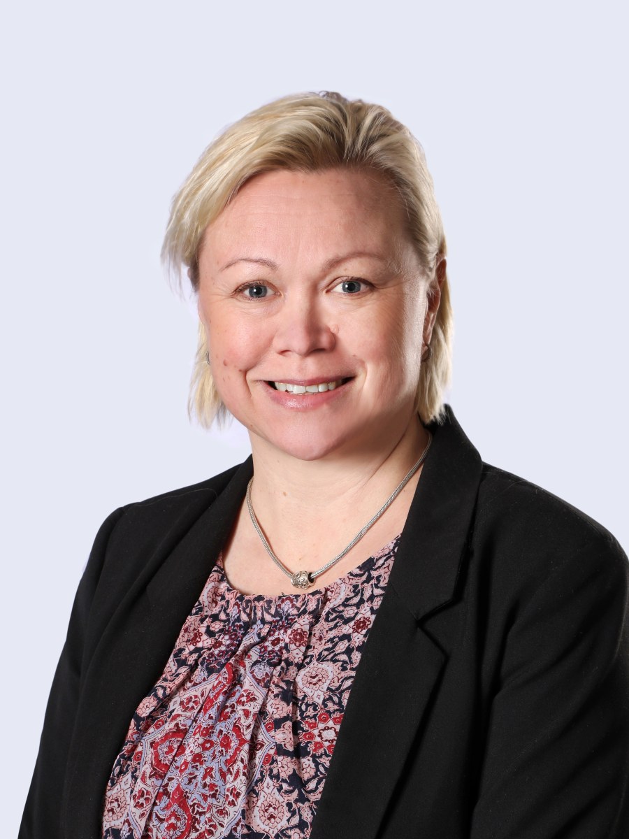 Sari Tuunainen.